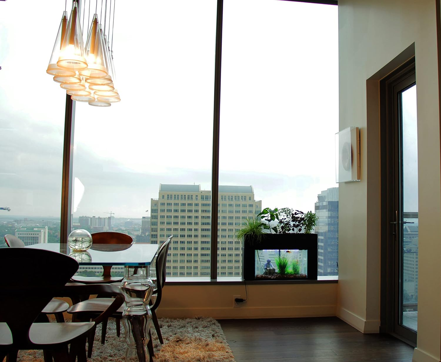 The Most Therapeutic Indoor Aquaponic Water Garden Setup