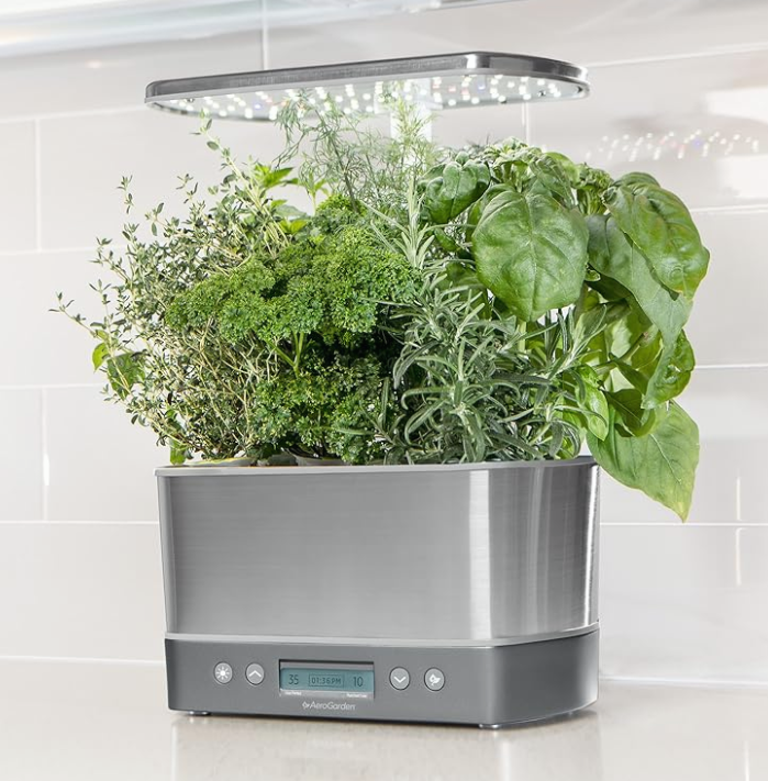 Click & Grow vs AeroGarden: Complete Indoor Garden System Comparison 3 Click & Grow vs AeroGarden: Complete Indoor Garden System Comparison