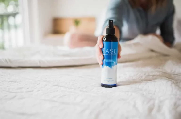 Top Herbal Tea Blends for Biophilic Sleep Routines: Nature's Gateway to Restorative Rest 11 Top Herbal Tea Blends for Biophilic Sleep Routines: Nature's Gateway to Restorative Rest