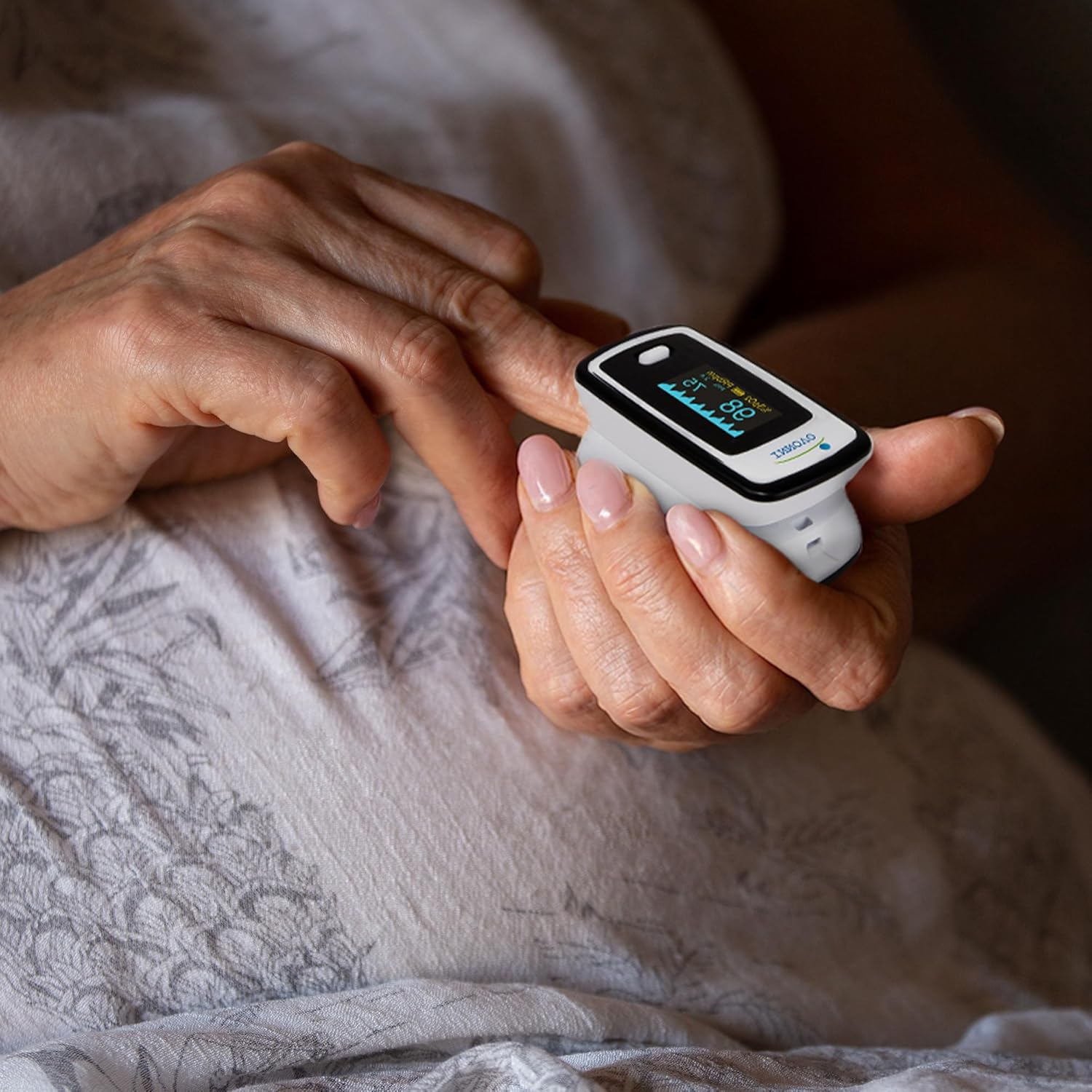 The Best Pulse Oximeter for Home Use That Could Save Your Family's Life Tonight