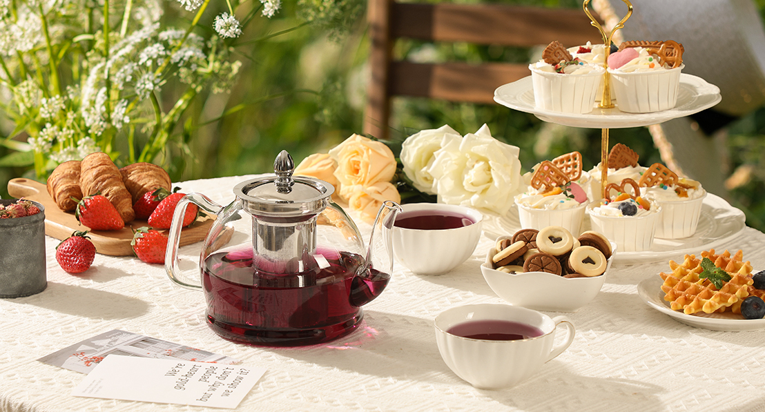 Glass Teapot vs Ceramic Teapot – Which One is Quietly Poisoning Your Tea?