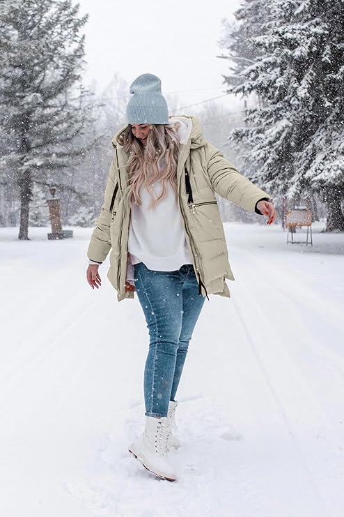 Best Women's Winter Jackets: Who Else Wants to Stay Warm All Season Without Looking Like You're Wearing a Sleeping Bag? 8 Best Women's Winter Jackets: Who Else Wants to Stay Warm All Season Without Looking Like You're Wearing a Sleeping Bag?