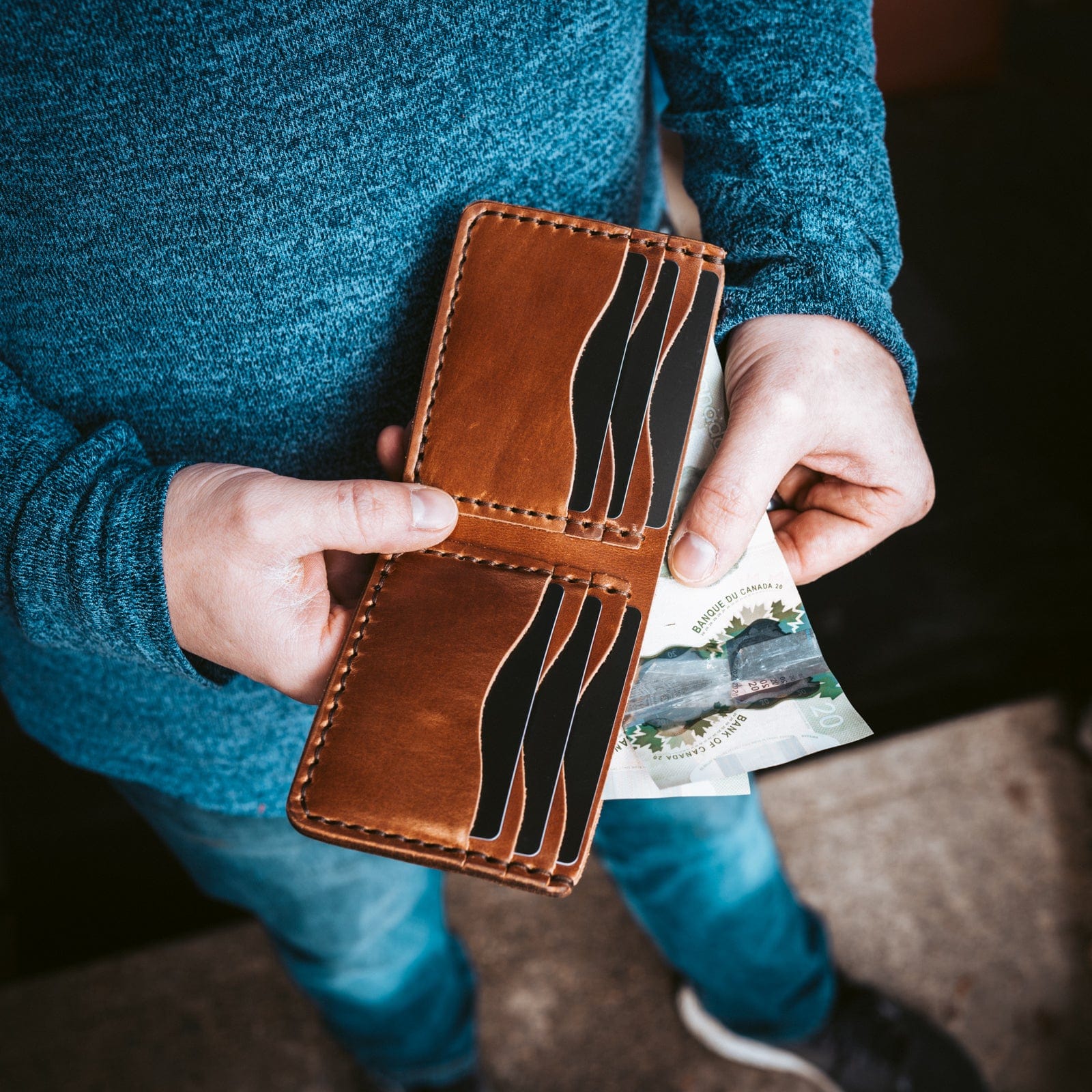 Best Men's Leather Wallet for the Guy Who Has Everything — The 8 Timeless Features That Separate a Wallet He'll Carry for 10 Years From One He'll Lose in a Drawer