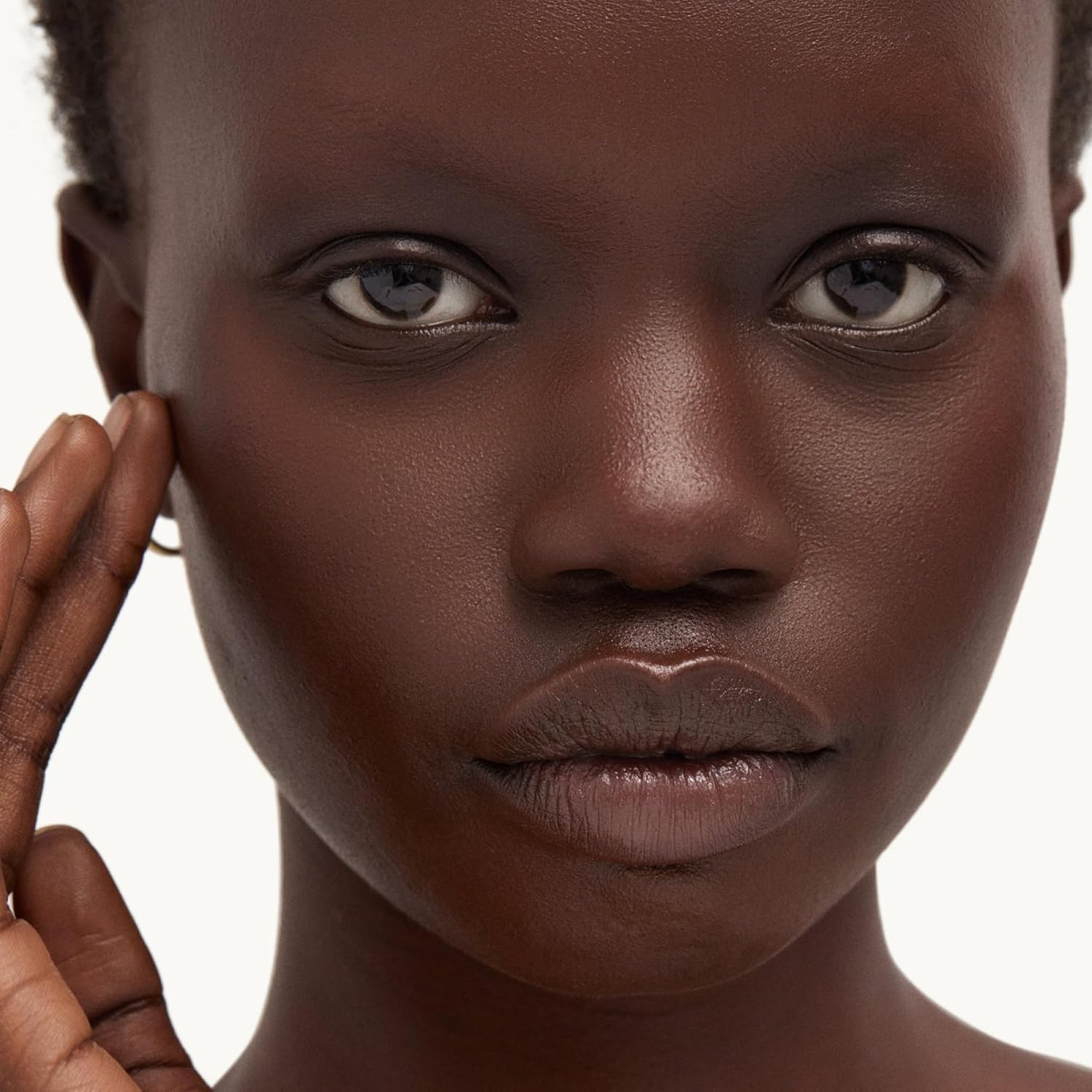 Best Oil-Free Moisturizers That Lock In 72-Hour Hydration, Blur Pores, and Kill Shine All Day — Zero Oil, Silicone, or Synthetic Fragrance